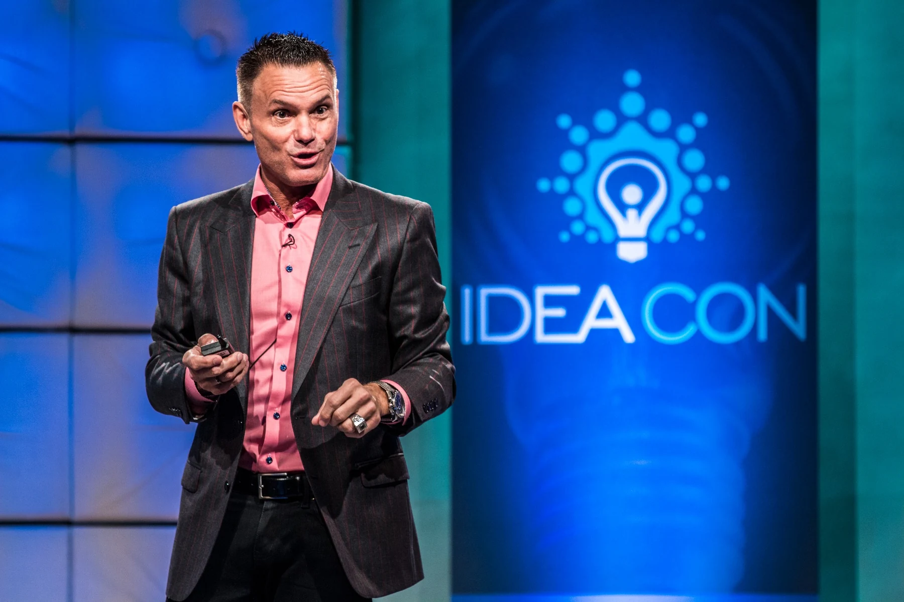 Corporate keynote speaker photography in Nashville